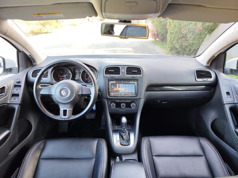 Renting an economical car for your long trip in Albania.